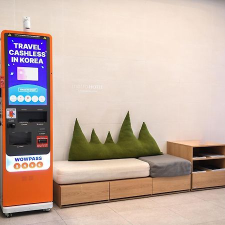 Metro Hotel Myeongdong Seoul Exteriör bild