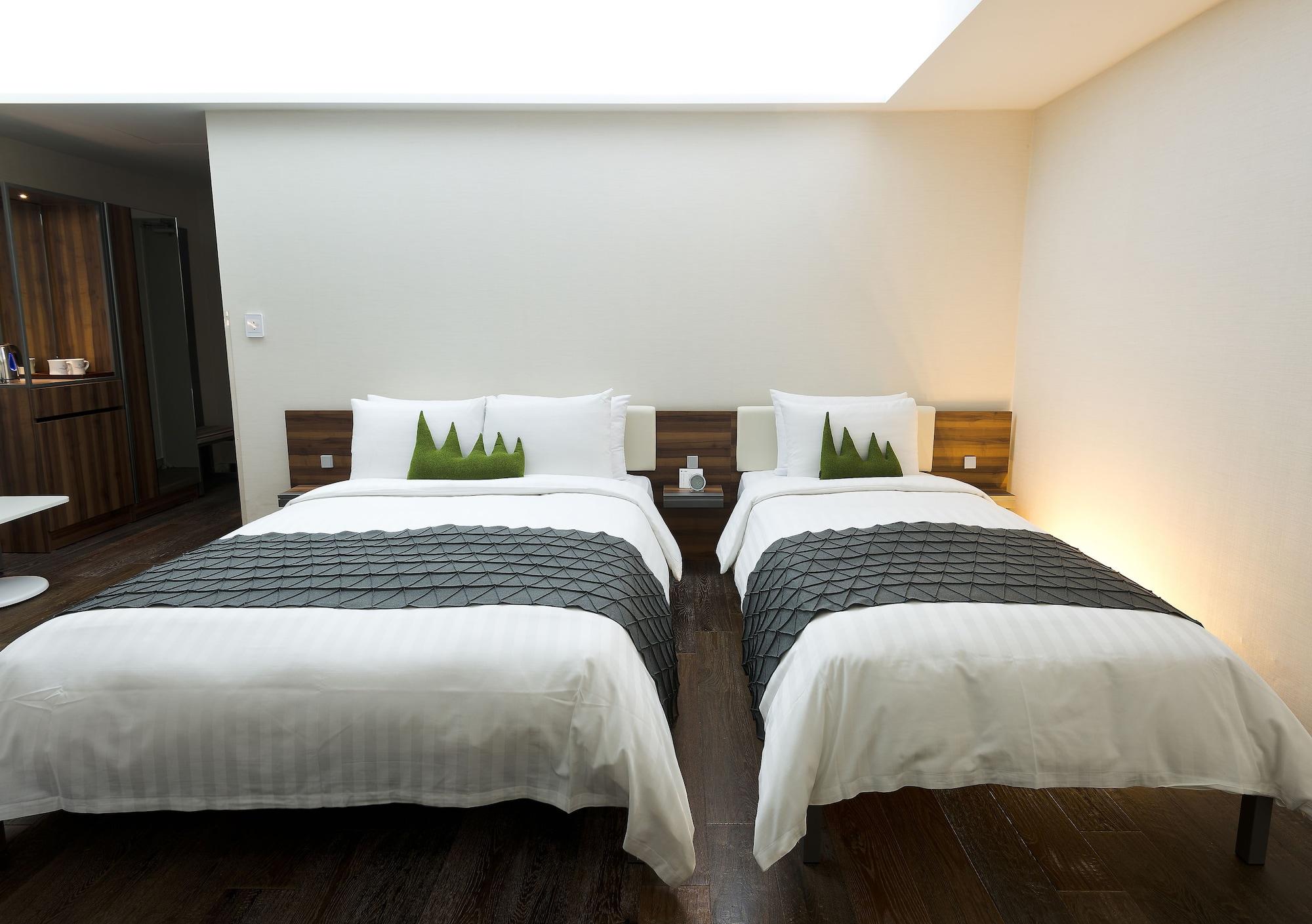 Metro Hotel Myeongdong Seoul Exteriör bild